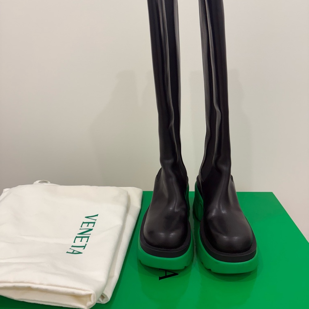 Bottega Veneta Black Boots with Green Soles